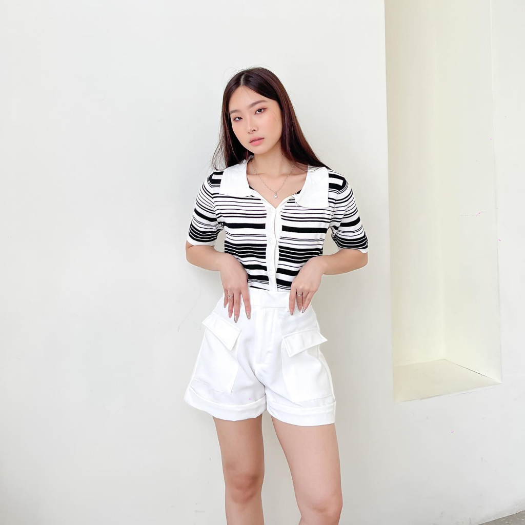 KAIZY STRIPES KNIT TOP - SOFT KNIT BASIC KOREA - INNER TOP - ATASAN TANGAN PENDEK - BAJU GARIS GARIS KOREA - BLOUSE RAJUT WANITA - HADIAH / KADO ULTAH WANITA
