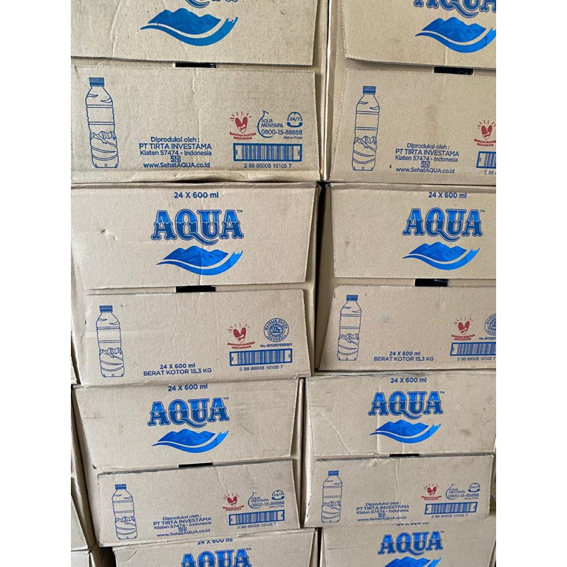 

aqua botol 600ml karton