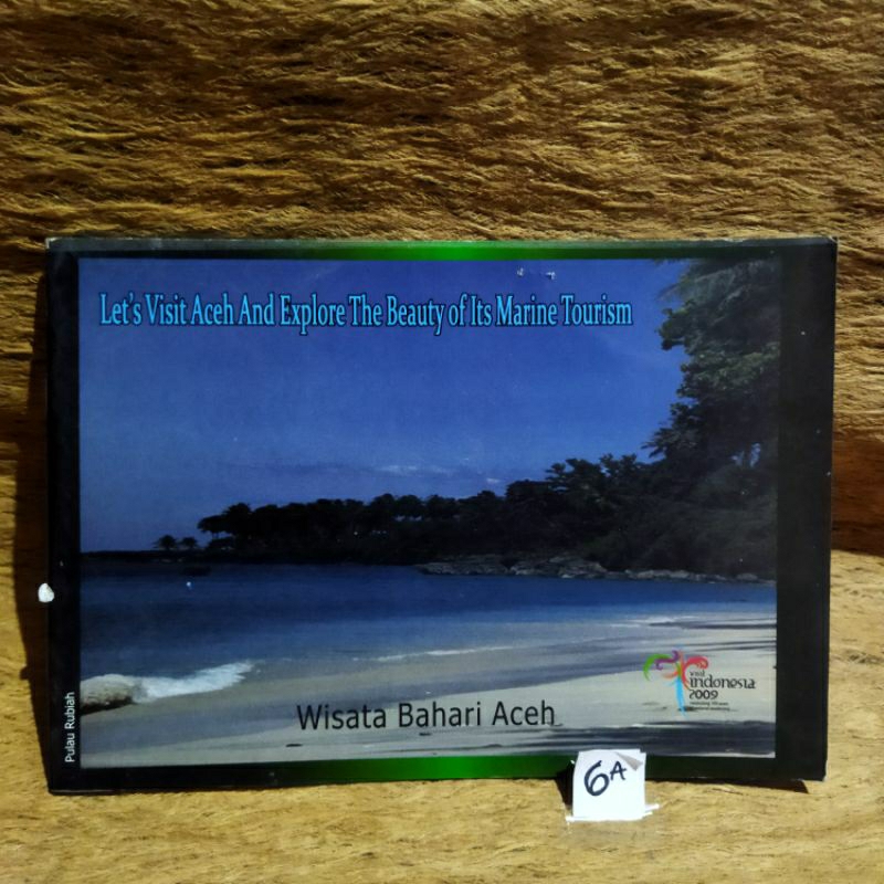 BUKU WISATA BAHARI ACEH