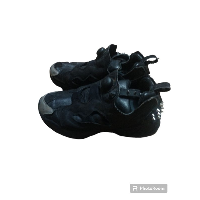 SEPATU REEBOK INSTAPUMP