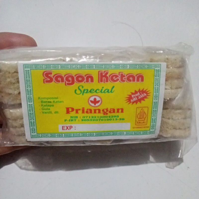 

kue sagon