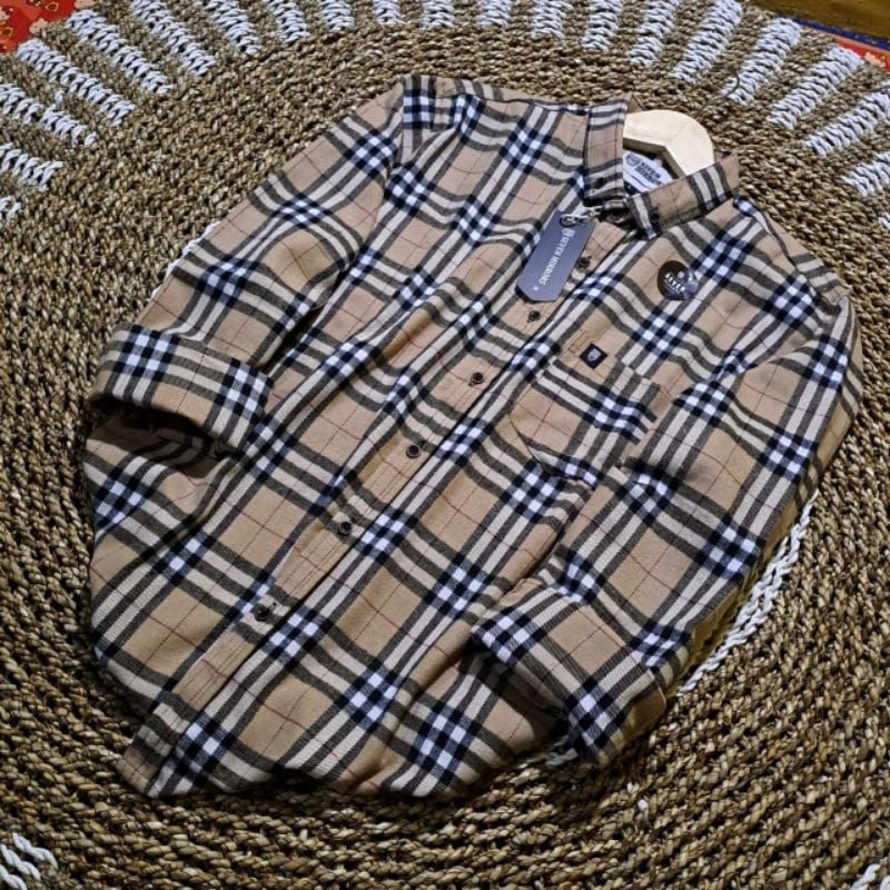Kemeja Flanel Pria Distro Flanel Wanita Motif Burberry Lengan Panjang