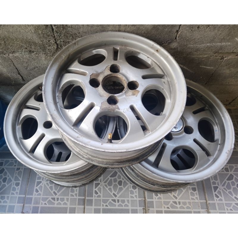 Velg R13 Pcd 4x100