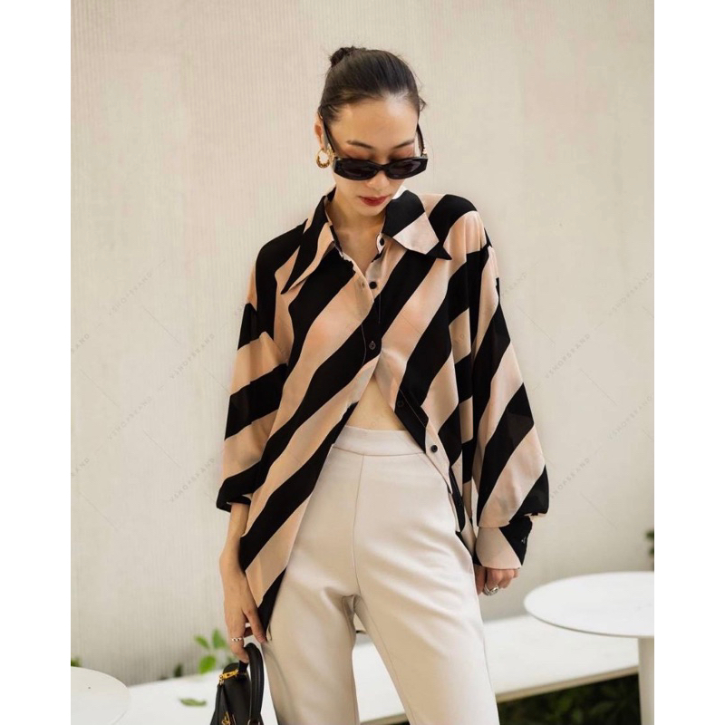 atasan kemeja fashion wanita / kemeja stripe / kemeja vintage / kemeja korean