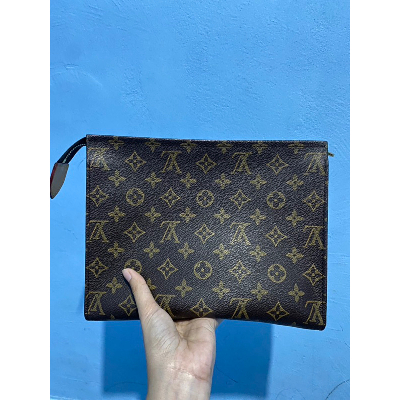 LV Clutch Vintage Authentic