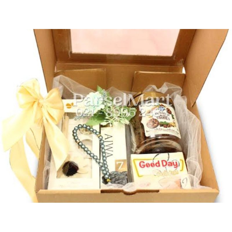 

Hampers untuk ultah Riyan