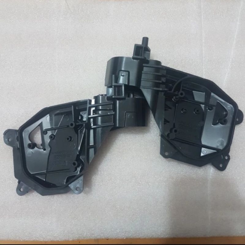 Breket Batok Cover Spion honda FREED