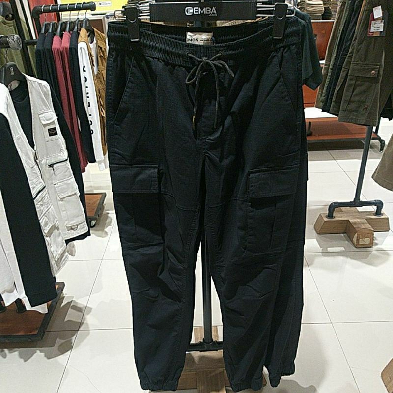 JOGGER PANTS EMBA