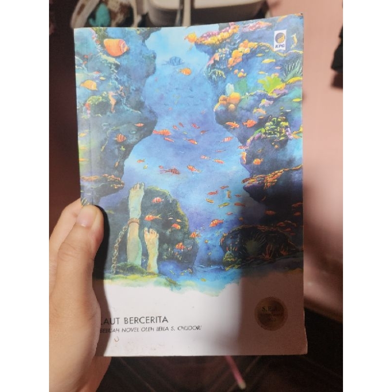 buku bekas / preloved novel laut bercerita