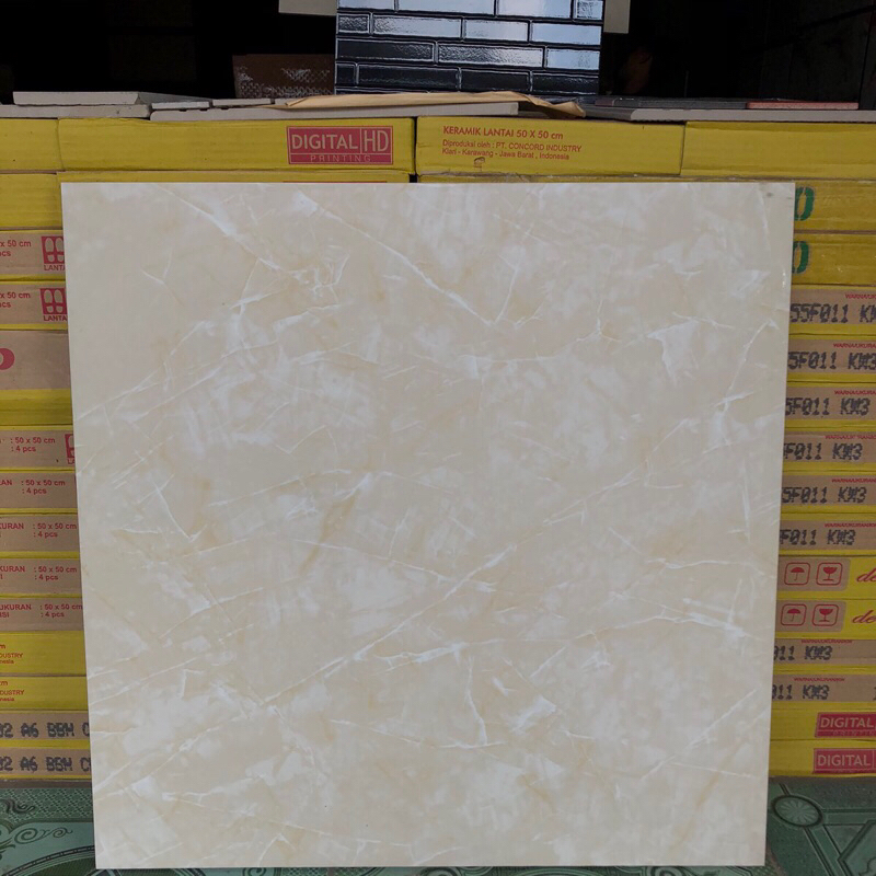 Granit lantai Mulya 60x60, Cream garis putih