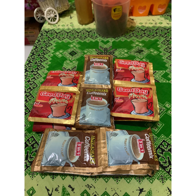 

kopi goodday mocacinno,indocafe coffeemix