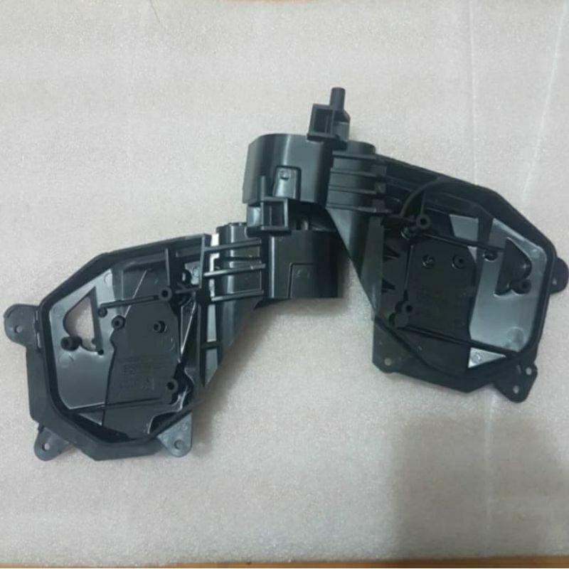 Breket Batok Cover Spion honda FREED