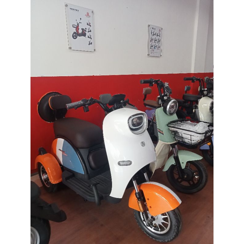 NEW SEPEDA LISTRIK RODA 3 CROSSER,MEREK PACIFIC