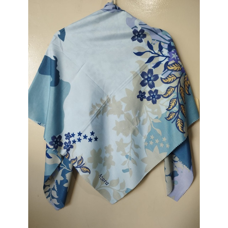 Hijab Segiempat Motif Azara Laser Cut