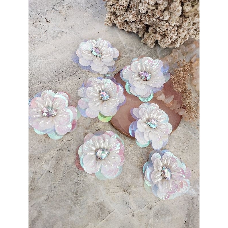 payet 3d bunga kerang / bros payet baju