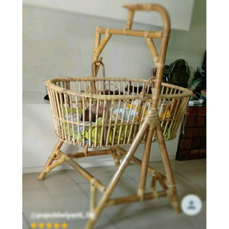 Ayunan Bayi full rotan