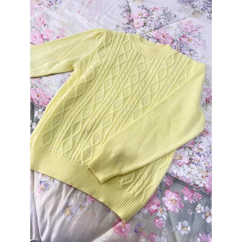 preloved sweater kuning ninette