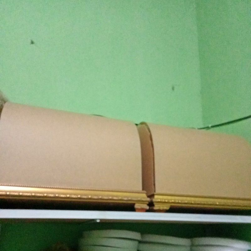 box hantaran akrilik oval