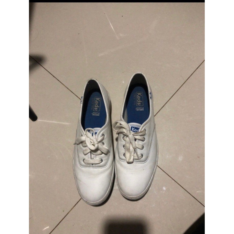 sepatu keds preloved