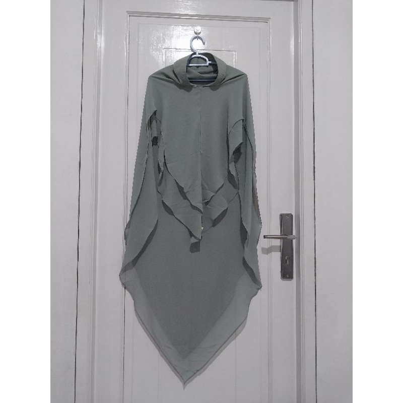 Khimar zafeetri Sage green Zafeetri