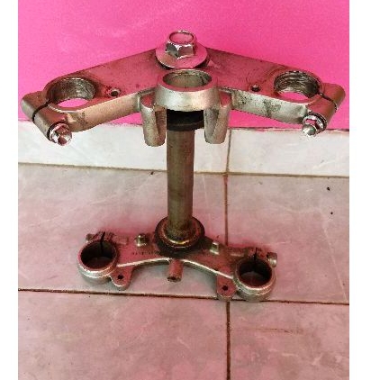 SEGITIGA ATAS BAWAH NINJA R/SS