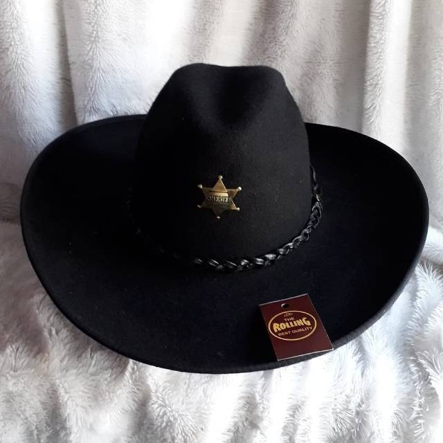 Topi Laken Cowboy Warna Hitam Pin Bintang