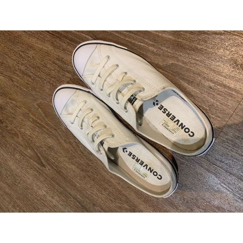 sepatu converse slip on