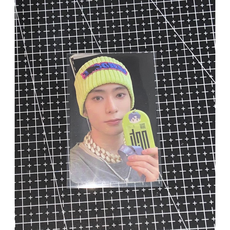 WTS Jaehyun Official Photocard MD Lanyard Everland