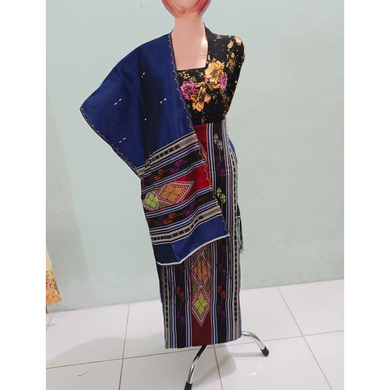 Sutra Hongkong Tenun Siantar