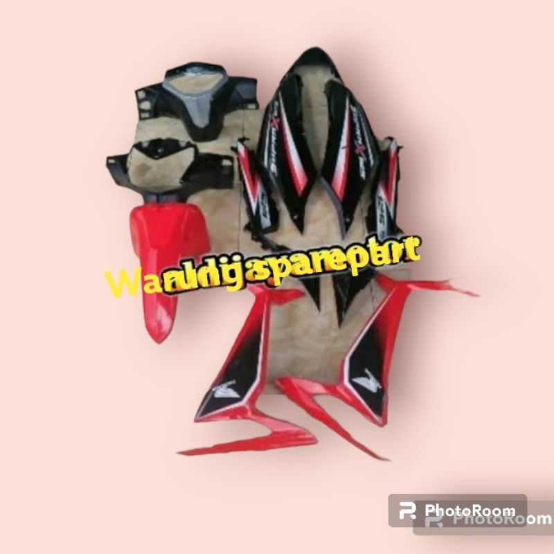 BODY HALUS HONDA SUPRA X 125 FI INJEKSI