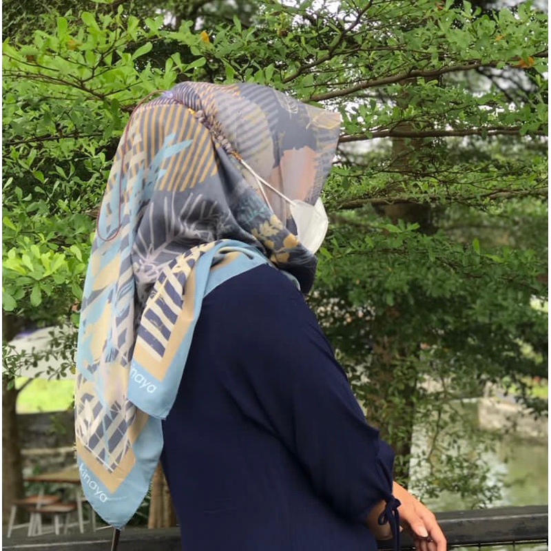 KINAYA scarf preloved
