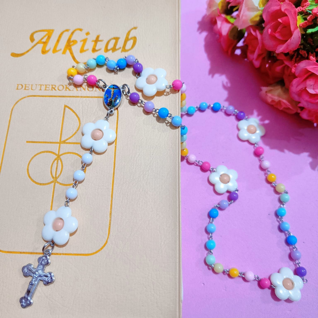 Kalung Rosario Anak Bunga Pelangi Handmade