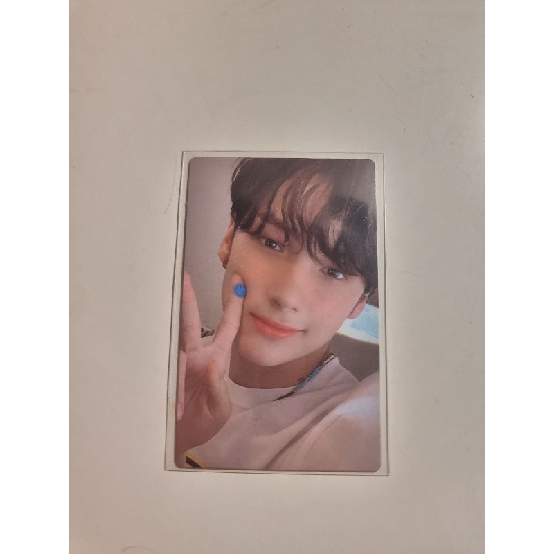 hueningkai photocard (pc) txt minisode 1 blue hour R version