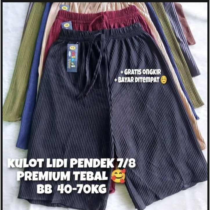MURAH celana plisket pendek/celana pendek wanita selutut/celana pendek selutut cewek/celana pendek