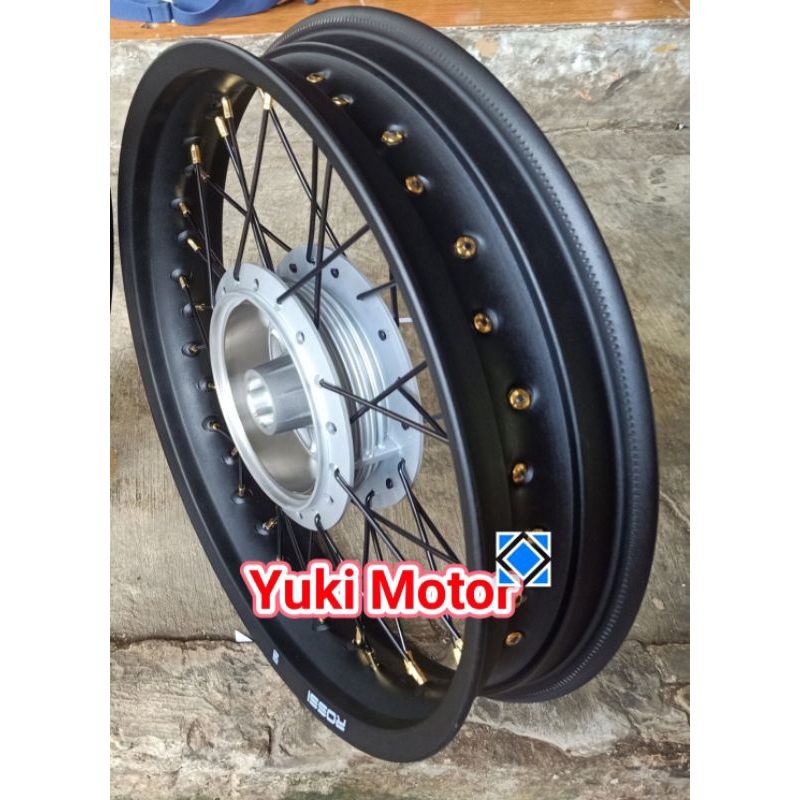 velg belakang Scorpio ring 17x300