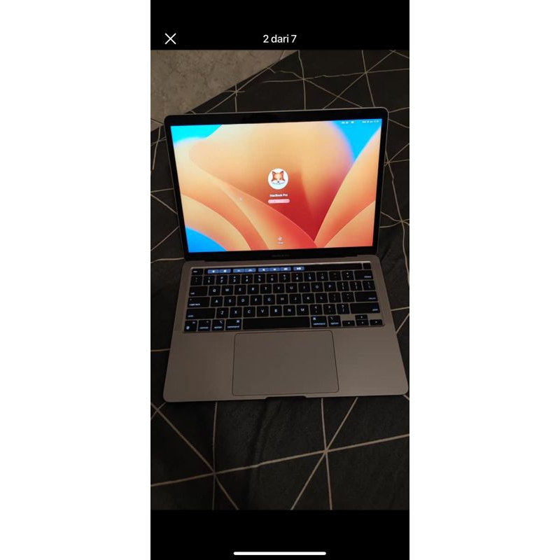 like new Macbook Pro M2 2022