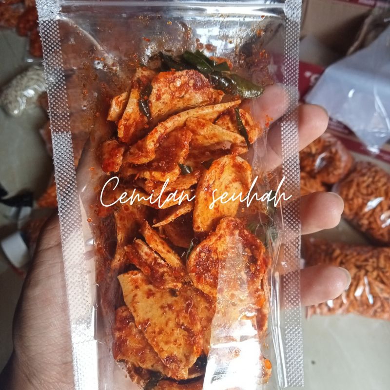 

Basreng Bulat Pedas Daun Jeruk Isi 100gram