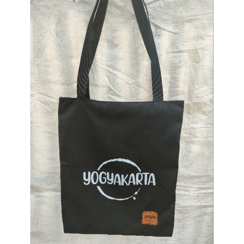 Totebag Jumbo drill sablon tas khas Jogja Malioboro