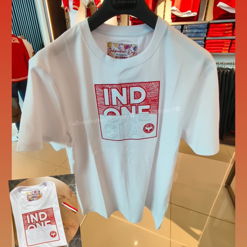 Giordano Tee Man Natday Signature White Kaos Pria Giordano Size S,M,L,XL,XXL