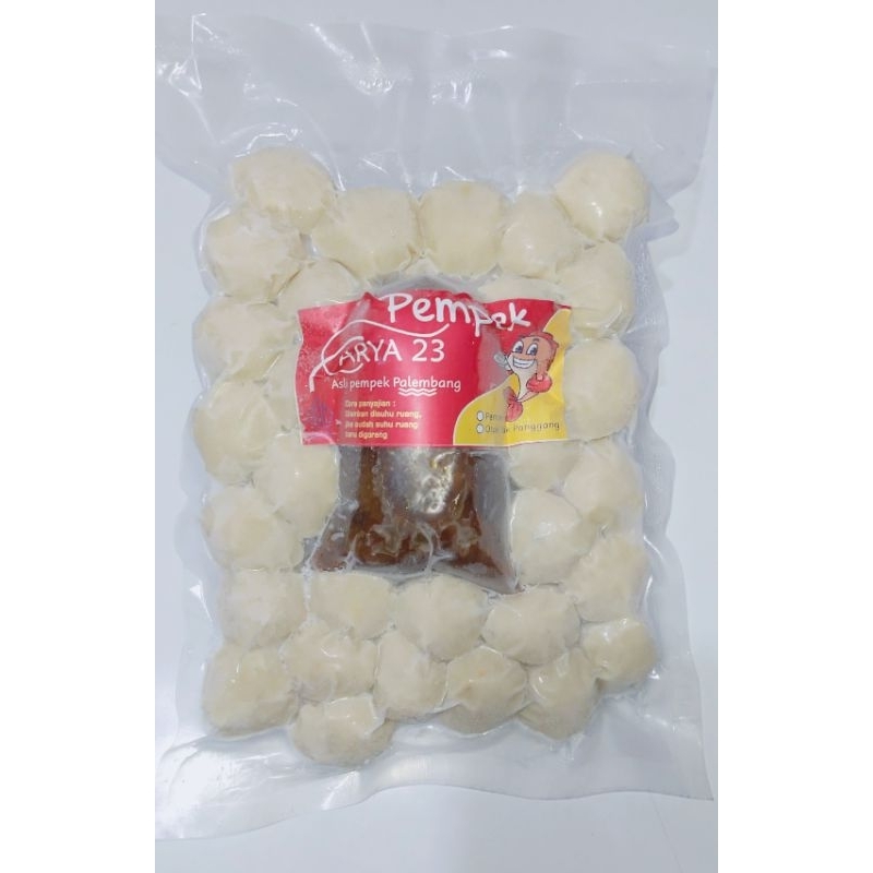 

Pempek ikan frozen isi 30 pcs/bks