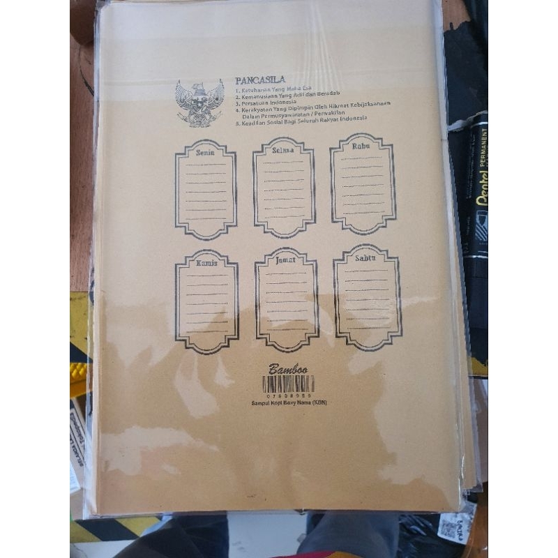 

sampul buku isi 20 lembar