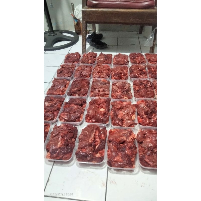 

tetelan daging