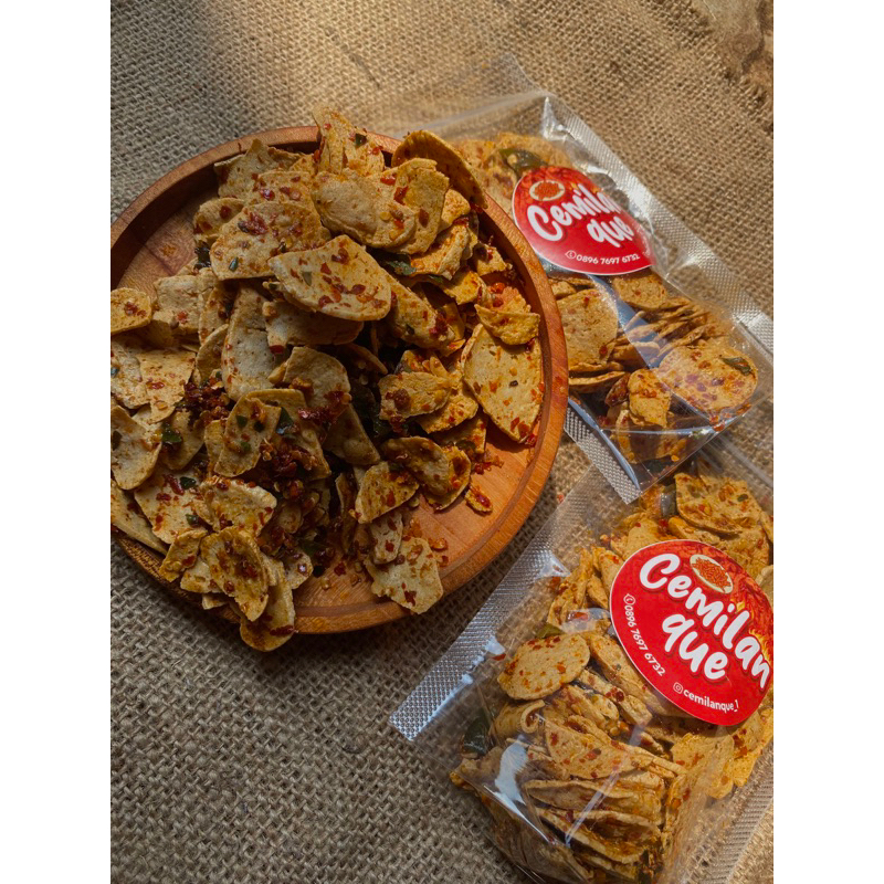 

BASRENG BULAT PEDAS DAUN JERUK 1Kg