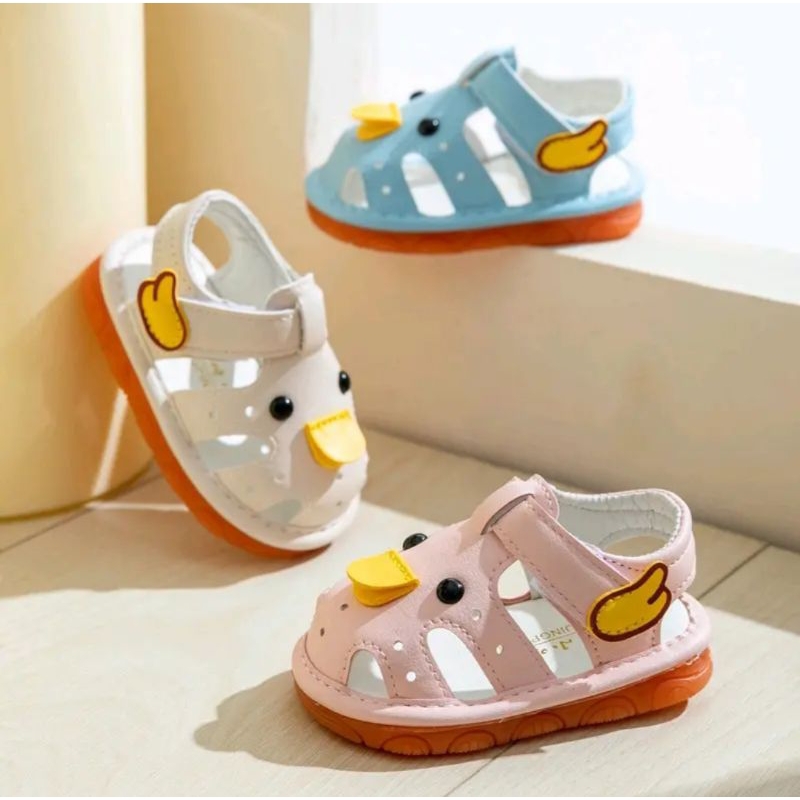 Sendal bayi laki laki perempuan bunyi citcit 1 sampei 3 tahun keren Sepatu bayi perempuan