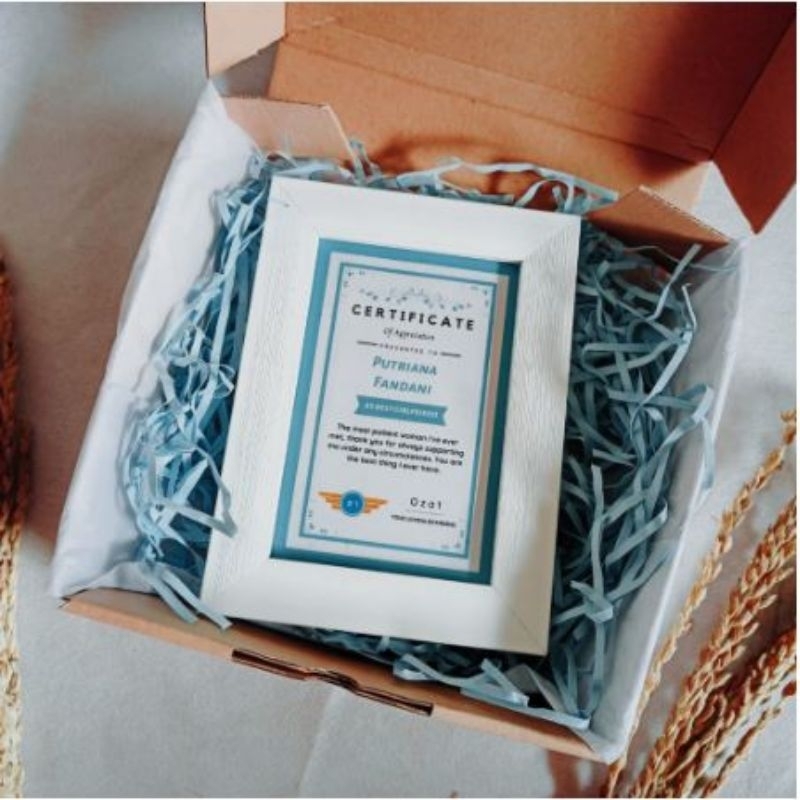 

Kado Sertifikat Custom / Kado Wisuda / Kado Ulang Tahun