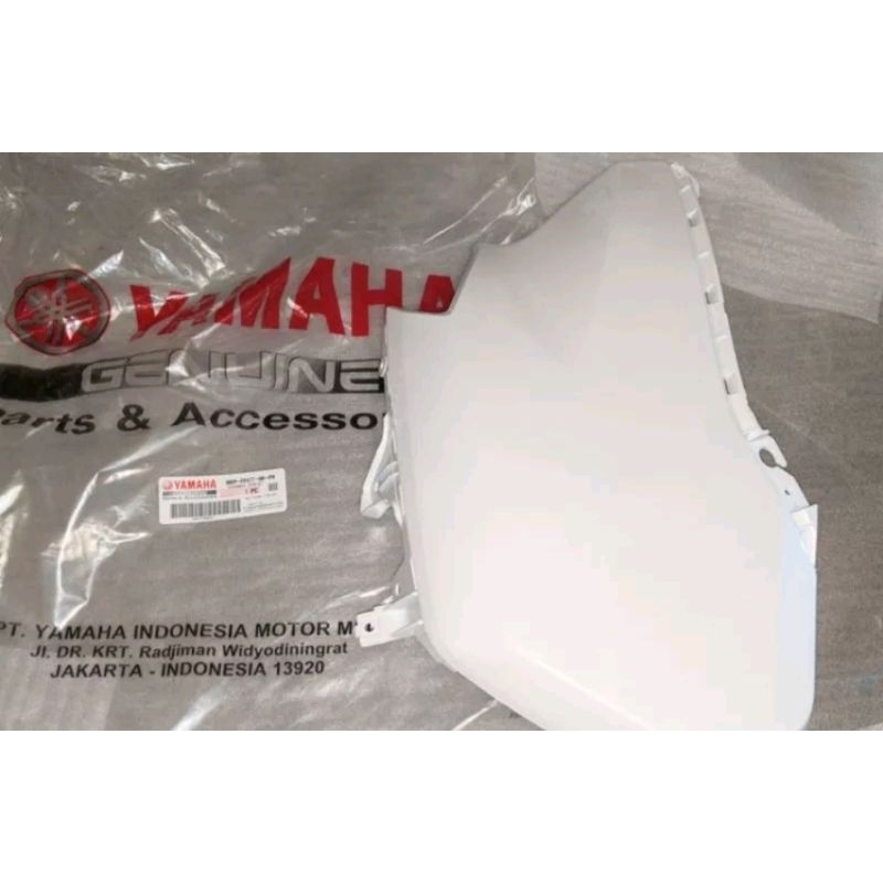 BODY COWLING / SAYAP DEPAN KANAN KIRI NMAX NEW 155 2021 PUTIH