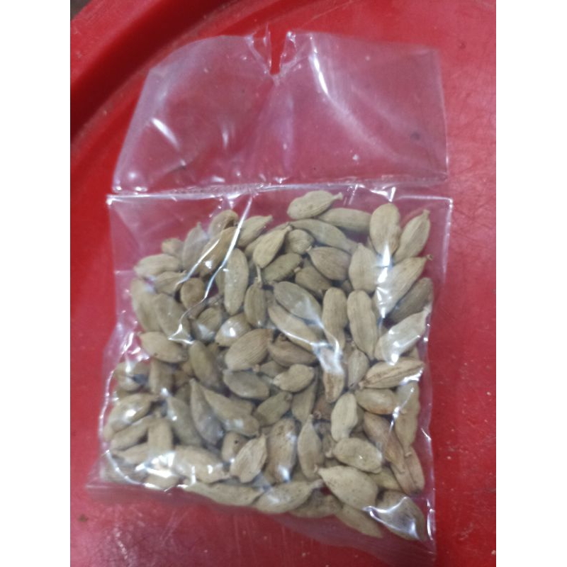 

Kapulaga Hijau/ Kapulaga India/Green Cardamon, 50 gram