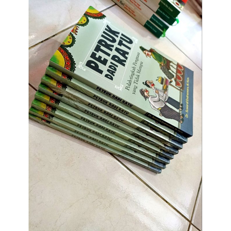 ( PROMO BUKU MURAH ORIGINAL ) BUKU SASTRA / SEJARAH / PETRUK DADI RATU / DR. SUWARDI ENDRASWARA.M.HUM. / NOVEL SASTRA / NOVEL SEJARAH / BEST SELLER / POLAH TINGKAH PENGUASA YANG TIDAK MAMPU