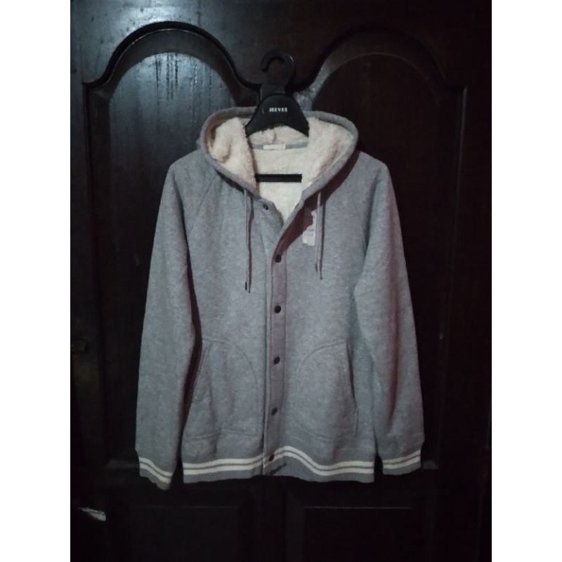 Hodie varsity serpa GU