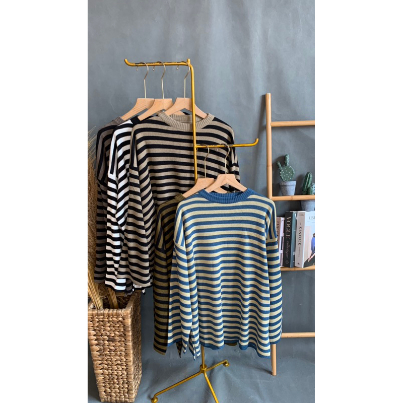 Athalia Oversize Stripe Sweater Knited | atasan knit oversize santai adem lembut garis